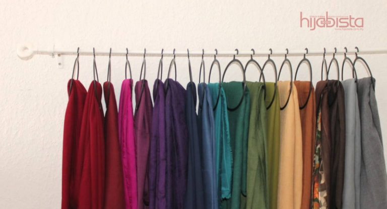 10 Cara Simpan Hijab Dengan Teratur, Tak Berkedut Dan Kemas. Senang Nak Padankan Dengan Baju.