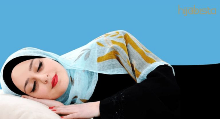 Hijabi Perlu Pastikan Rambut Kering Terlebih Dahulu Sebelum Tidur, Untuk Elak Efek Negatif Pada Kesihatan