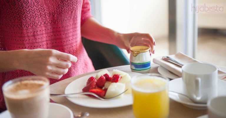 Jangan Skip Makan Pagi, Banyakkan Minum Air Putih & Kurangkan Makan Manis Tip Pantas Turunkan Berat Badan