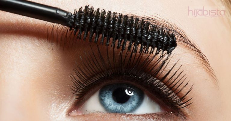 Bagi Hijabi Yang Suka Sangat Pakai Maskara, Ikut Tip Ini Untuk Elak Jadi Comot & Sememeh