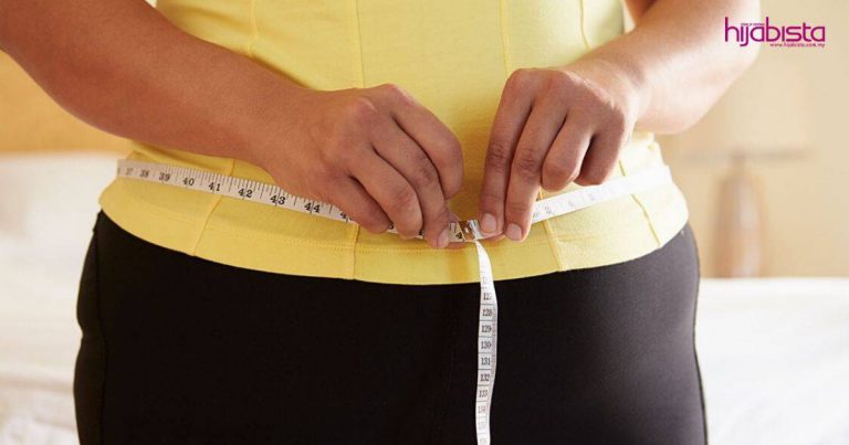 Elak 9 Makanan Ini Jika Mahu Pecahkan Lemak Degil Terkumpul Dalam Perut, Hijabi Patut Cuba!