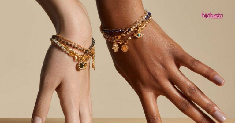 Agar Terlihat Stylo, Ini Tip Pilih Gelang Tangan Yang  Wanita Kena Ambil Tahu
