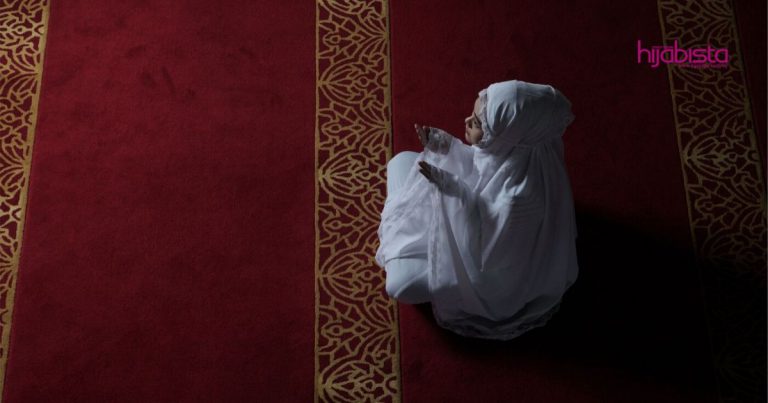 Amalan-amalan Supaya Khusyuk Dalam Solat, Barulah Rasa ‘Dekat’ Dengan Allah