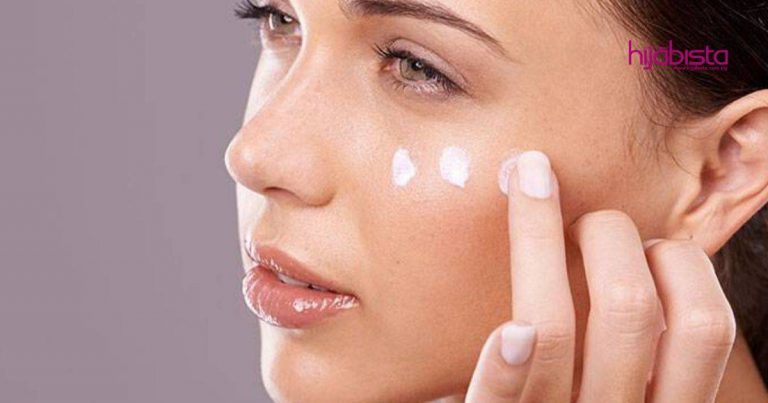 Ditepuk Atau Diusap, Ini Cara Memakai Skincare Yang Paling Tepat!