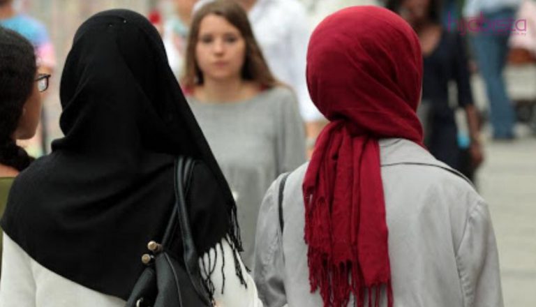 Tidak Semua Sikat Rambut Direka Sama, Sikat Rambut Yang Mana Sesuai Dengan Jenis Rambut Anda?