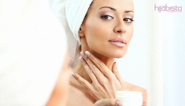 Leher Tidak Boleh Menipu Usia Anda. Jangan Abaikan Pemakaian Krim Leher Untuk Kembalikan Keremajaan Kulit