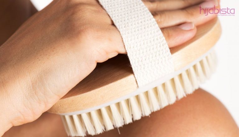 Cara Mengelupas Kulit Anda Dengan Berkesan Menurut Ahli dermatologi