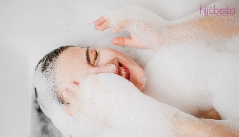 Pilihan Sabun Mandi Dengan Wangian Eksklusif Untuk Kekal Segar Dan Anjal Bila Disentuh.