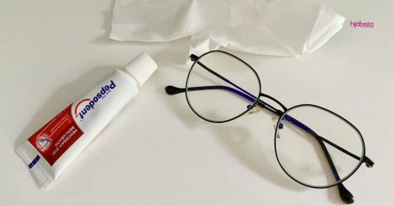 Tiada Lagi Masalah Kaca Mata ‘Bergaris’, Wanita Ini Kongsi Cara Hilangkannya