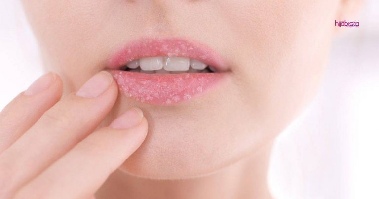 Kenapa Bila Pakai Lipmatte @ Lipstick Bibir Jadi Hitam & Merekah? Wanita Ini Kongsi Cara Atasinya