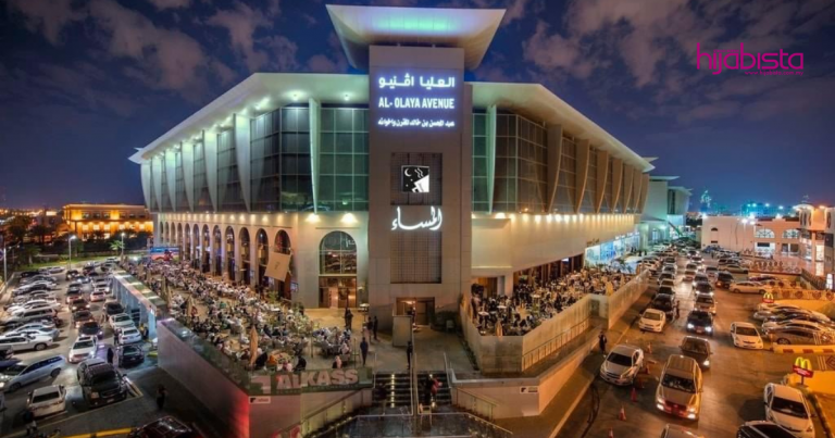 Ada 1050 Kerusi Tempat Duduk, Al Masaa Cafe Di Riyadh Arab Saudi, Kedai Kopi Terbesar Di Dunia