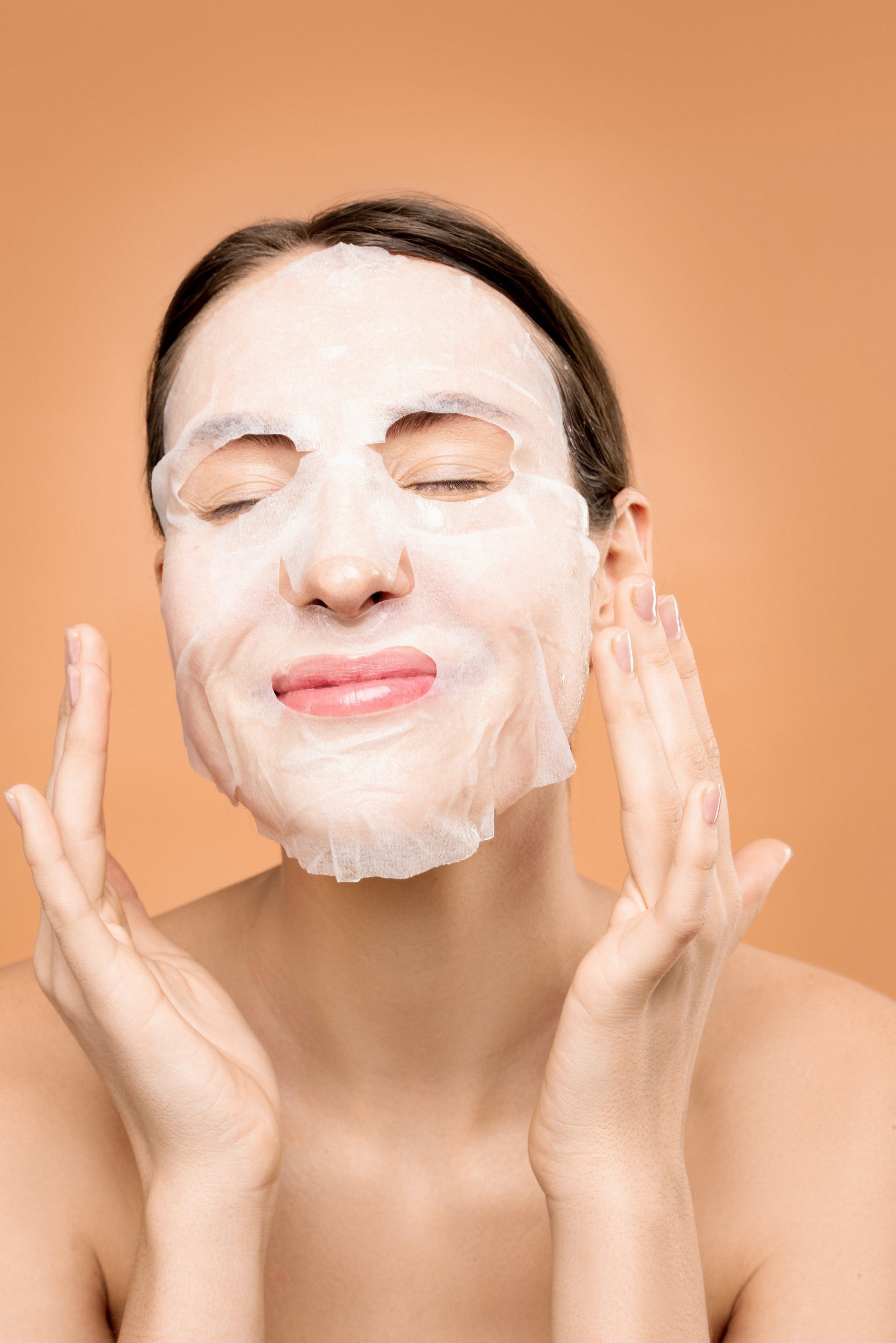 Petua Dari Korea Untuk Si Kulit Kering, Pakai Sheet Mask Setiap Hari