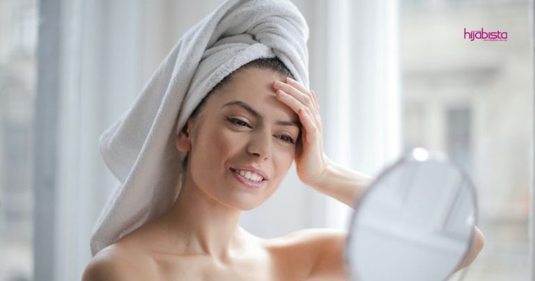 Wajah Awet Muda & Selalu Nampak Glowing, Sebab Itulah Penting Pakai Pelembap