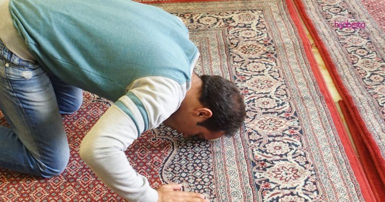 Jika Mahu ‘Dekat’ Dengan Allah, Berusahalah Untuk Kusyuk Di Dalam Solat