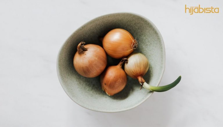 Rambut Makin Sihat Dan Lebat, Kehebatan Bawang Dalam Kandungan Syampu Anda