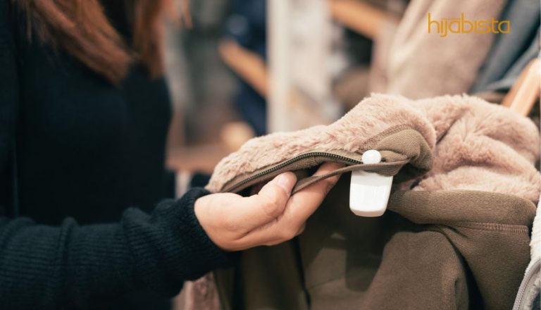 Patutkah Basuh Pakaian Baru Sebelum Memakainya? Jawapan Pakar Mungkin Mengejutkan Anda