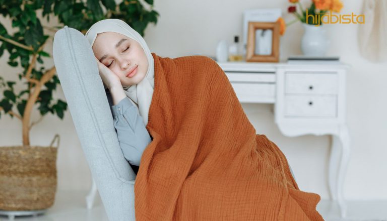 Hijab Dari Fabrik Yang Tak Sesuai Punca Sering Diserang Migrain, Amalkan Petua Ini. Tanpa Makan Ubat!