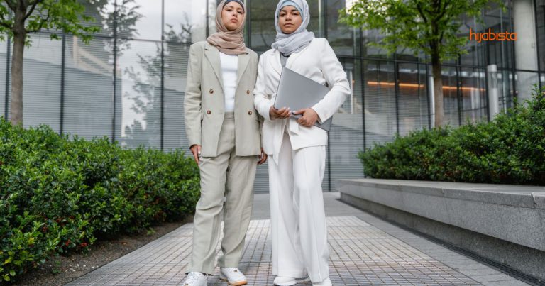 Paras Seluar Panjang Yang Ideal, Guru Imej Ini Kongsi Tip Buat Wanita Berkerjaya