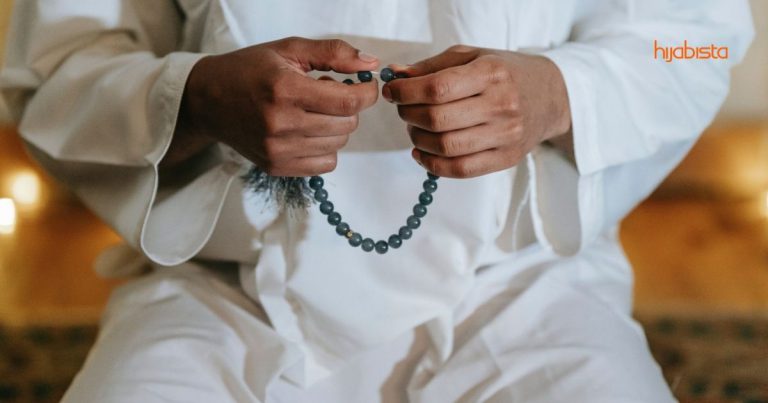 Peluang Menjadi Orang Yang Paling ‘Dekat’ Dengan Rasulullah Pada Hari Kiamat, Banyakkan Berselawat