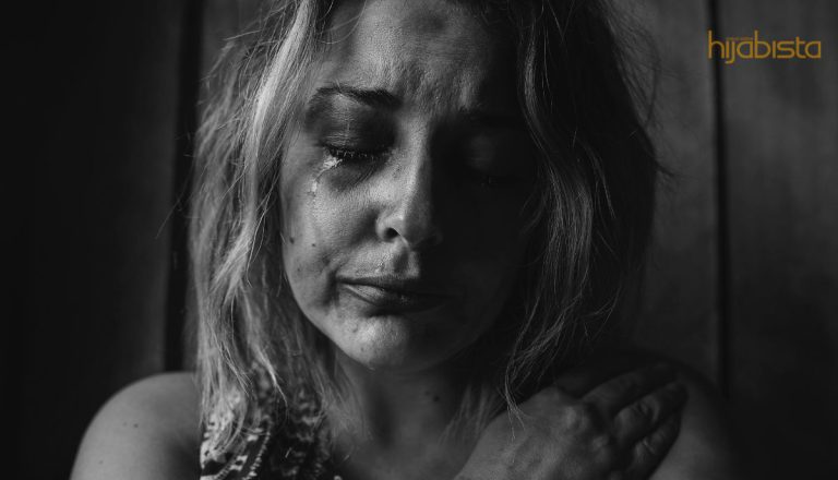 Wanita Yang Disakiti, Cuba 4 Langkah Ini Untuk Belajar Memaafkan.