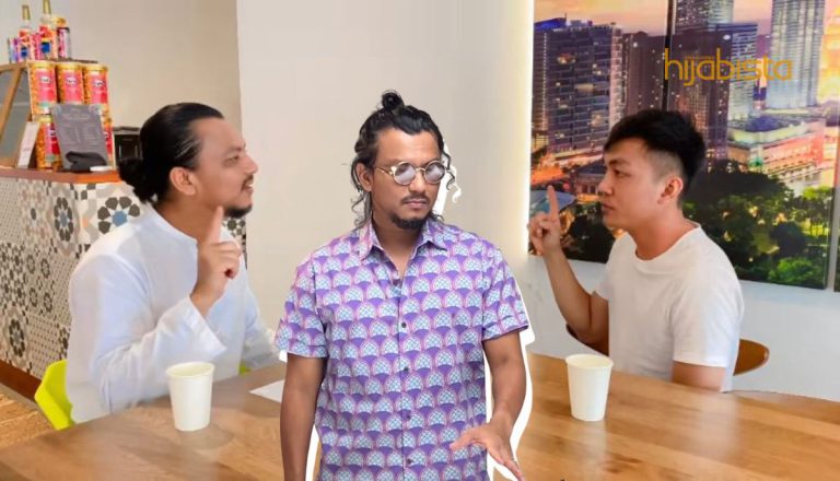 Ramai Tersentuh Ketika Faizal Tahir Bantu Mualaf Ucap Dua Kalimah Syahadah