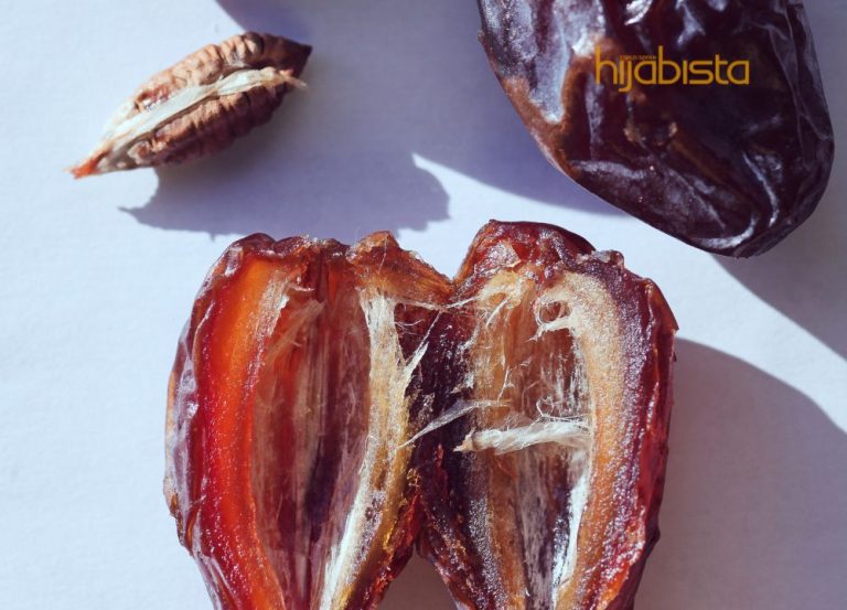 6 Sebab Perlu Makan Kurma Setiap Hari, Baik Untuk Kesihatan Dan Kulit Segar Berseri