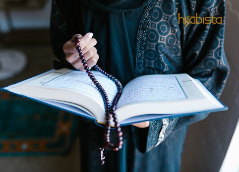 Zikir Fatimah ‘Penawar’ Stress Dan Penenang Hati Anjuran Rasulullah, Khas Buat Kaum Hawa!