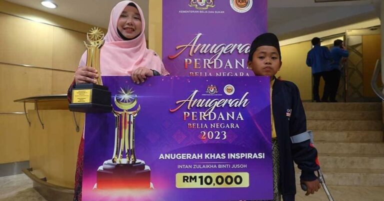 Cikgu Intan Zulaikha Dinobat Sebagai Penerima Anugerah Khas Inspirasi APBN