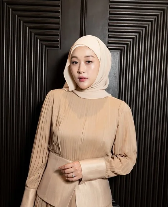 Jadi Duta Tudung Sebelum Berhijab, Maryam Younarae Percaya Itu Asbab Dekat Dengan Hijab