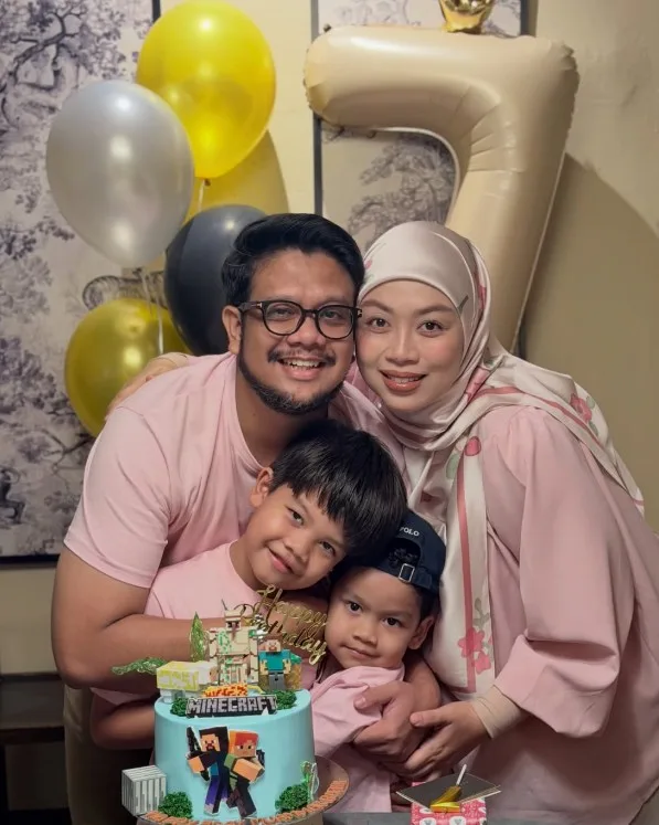 Tasha Manshahar Kongsi Rahsia Istiqamah Hijrah Melalui Majlis Ilmu 5 Tasha Manshahar Kongsi Rahsia Istiqamah Hijrah Melalui Majlis Ilmu