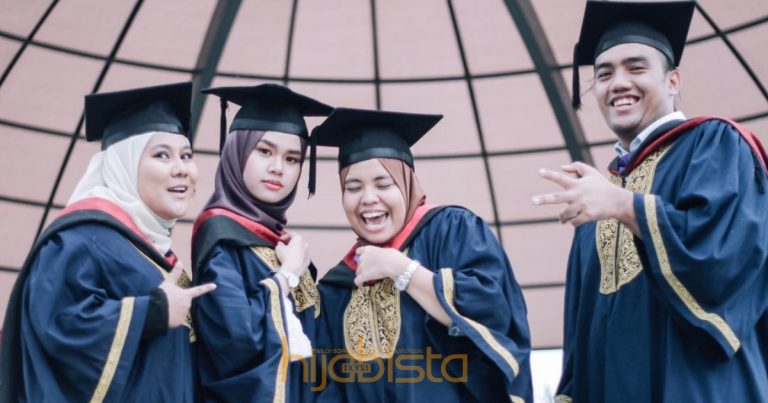 Ini Perbezaan Di Antara CV Dan Resume Yang Wajib Graduan Tahu Sebelum Memohon Kerja