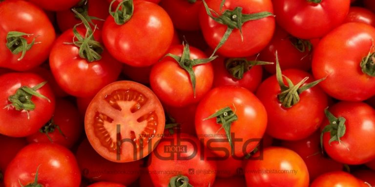 Nak Kulit Lebih HALUS & Mulus, Cuba Amalkan Masker TOMATO Ini. HALAL & Selamat!