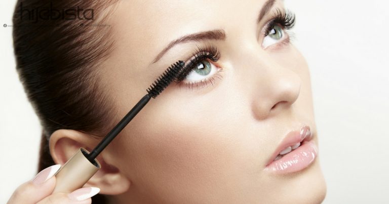 Bagi Hijabi Yang Suka Sangat Pakai Maskara, Ikut Tip Ini Untuk Elak Jadi Comot & Sememeh
