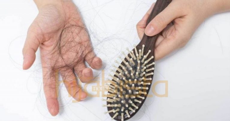 11 Petua Hebat Untuk Wanita Yang Mengalami Masalah Rambut Gugur