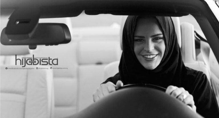 Mulai Tahun Depan Kerajaan Akhirnya Benarkan Wanita Memandu Di Arab Saudi, Penghapusan Larangan Disambut Deraian Air Mata